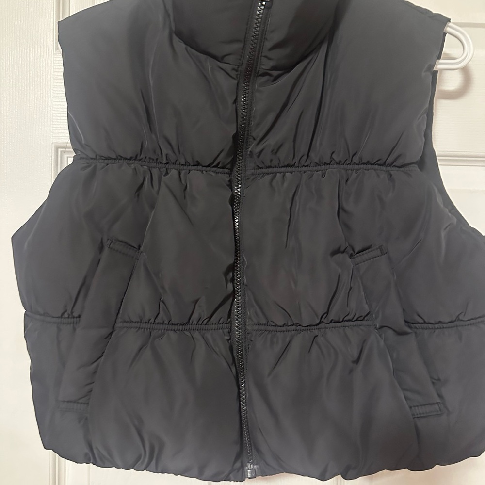H&M Black Quilted Vest